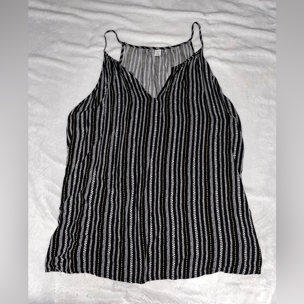 old navy tank top
